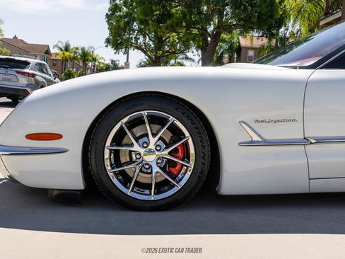 Used 2004 Chevrolet Corvette Convertible w/ Preferred Equipment Group RWD image 4