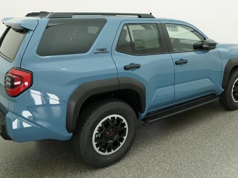 New 2026 Toyota 4Runner TRD Off-Road Premium AWD/4WD image 2