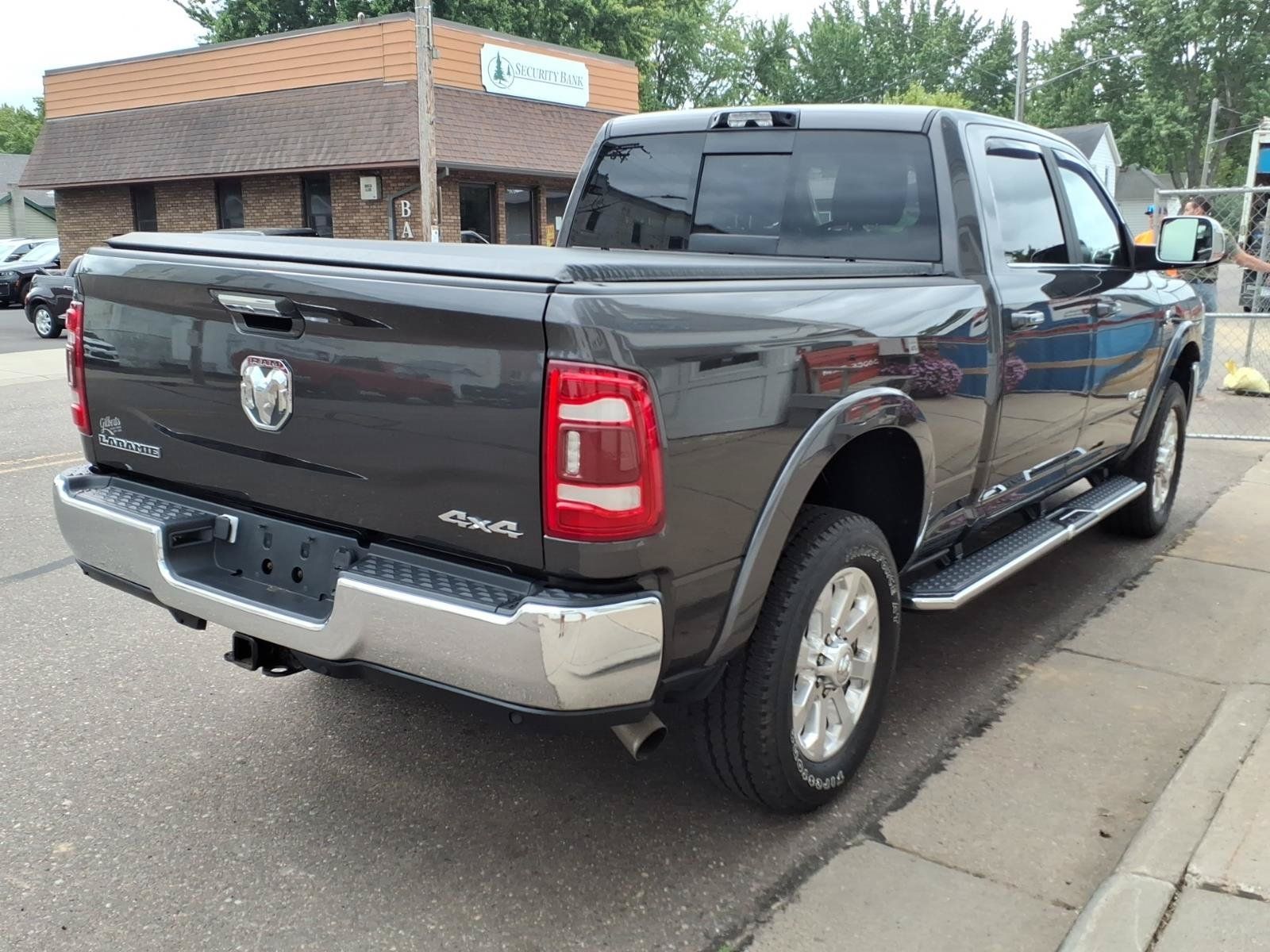 Used 2022 RAM 3500 Laramie AWD/4WD image 6