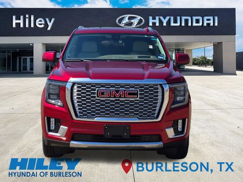 Used 2021 GMC Yukon Denali w/ Denali Premium Package RWD image 7
