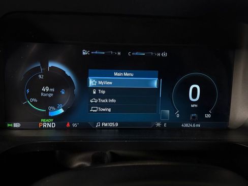 Used 2023 Ford F150 Lightning Platinum image 18