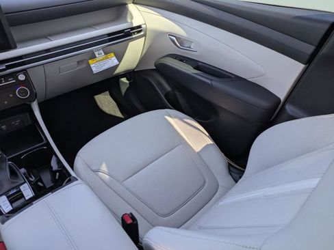 New 2026 Hyundai Tucson SEL FWD image 15