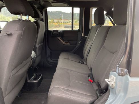 Used 2015 Jeep Wrangler Unlimited Sport w/ Quick Order Package 24S image 16