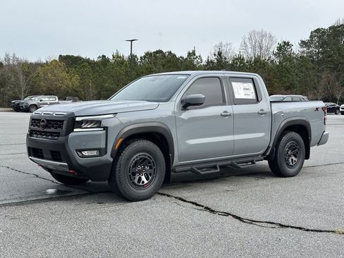 New 2026 Nissan Frontier Pro-X w/ Pro-X Convenience Package RWD image 3