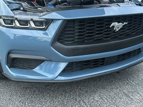 Certified 2024 Ford Mustang Coupe image 11