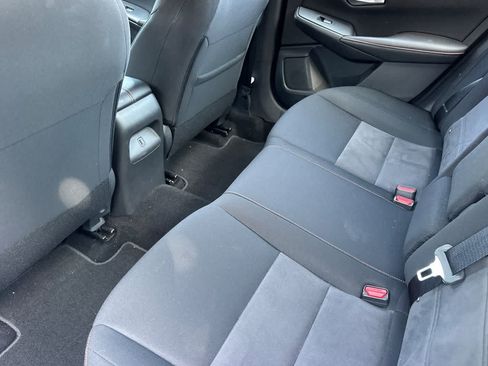 Used 2025 Nissan Sentra SR FWD image 5