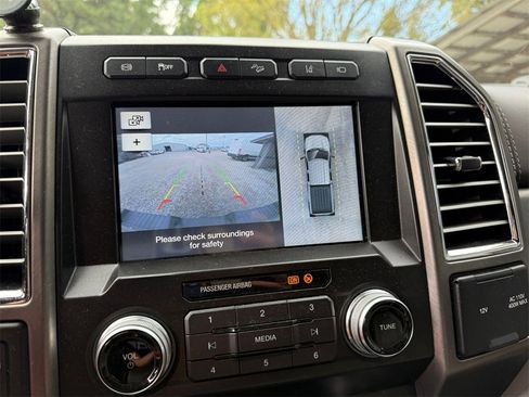 Certified 2019 Ford F350 Limited image 17