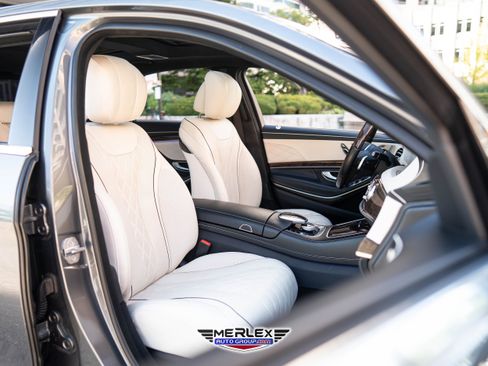 Used 2018 Mercedes-Benz S 560 4MATIC Sedan image 17