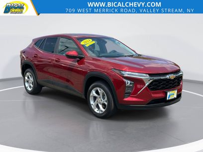 Used 2024 Chevrolet Trax LS w/ LS Convenience Package