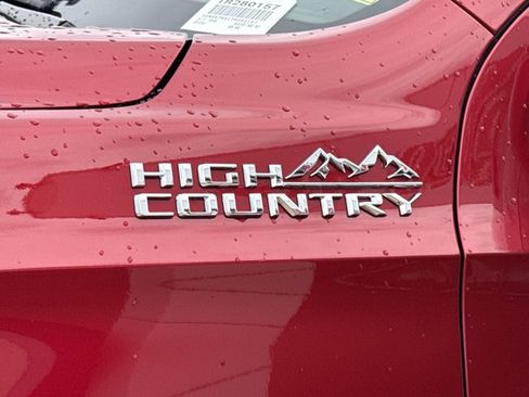 New 2026 Chevrolet Tahoe High Country AWD/4WD image 17