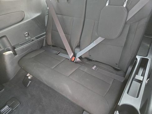 Used 2024 Ford Explorer XLT AWD/4WD image 29