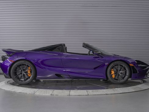 Used 2022 McLaren 720S Spider RWD image 6