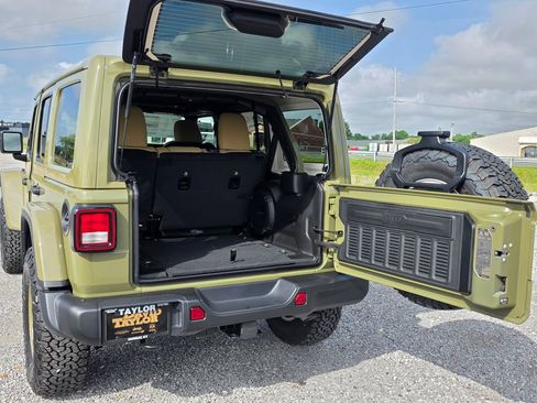 New 2026 Jeep Wrangler Unlimited Sport AWD/4WD image 34