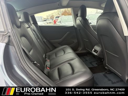 Used 2021 Tesla Model 3 Long Range image 12