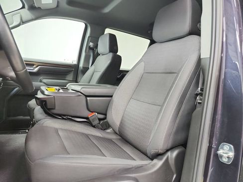 Used 2024 Chevrolet Silverado 1500 LT AWD/4WD image 10