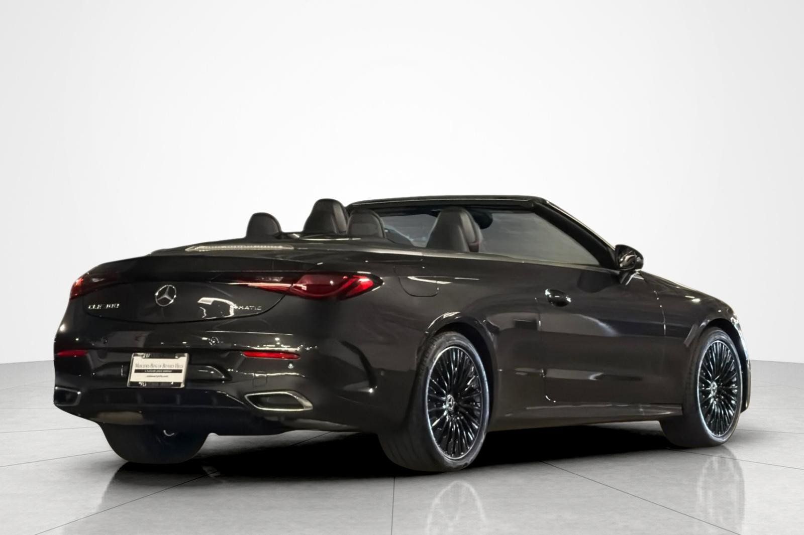 New 2027 Mercedes-Benz CLE 300 4MATIC Cabriolet image 5