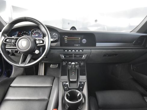 Certified 2024 Porsche 911 Carrera GTS RWD image 17