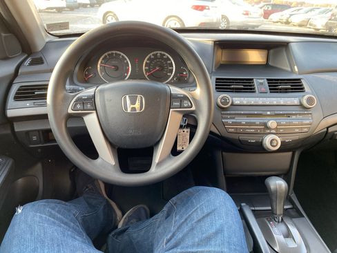 Used 2010 Honda Accord LX image 11