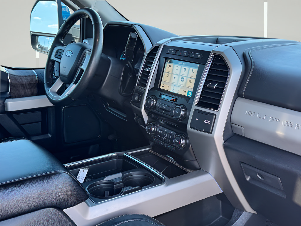 Used 2018 Ford F350 Lariat w/ Lariat Ultimate Package AWD/4WD image 10