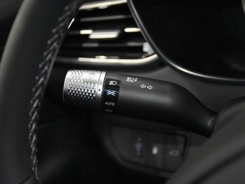 New 2026 Genesis G70 2.5T image 10