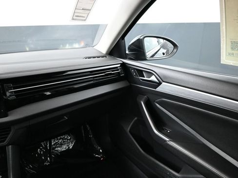 Used 2025 Volkswagen Jetta S FWD image 13
