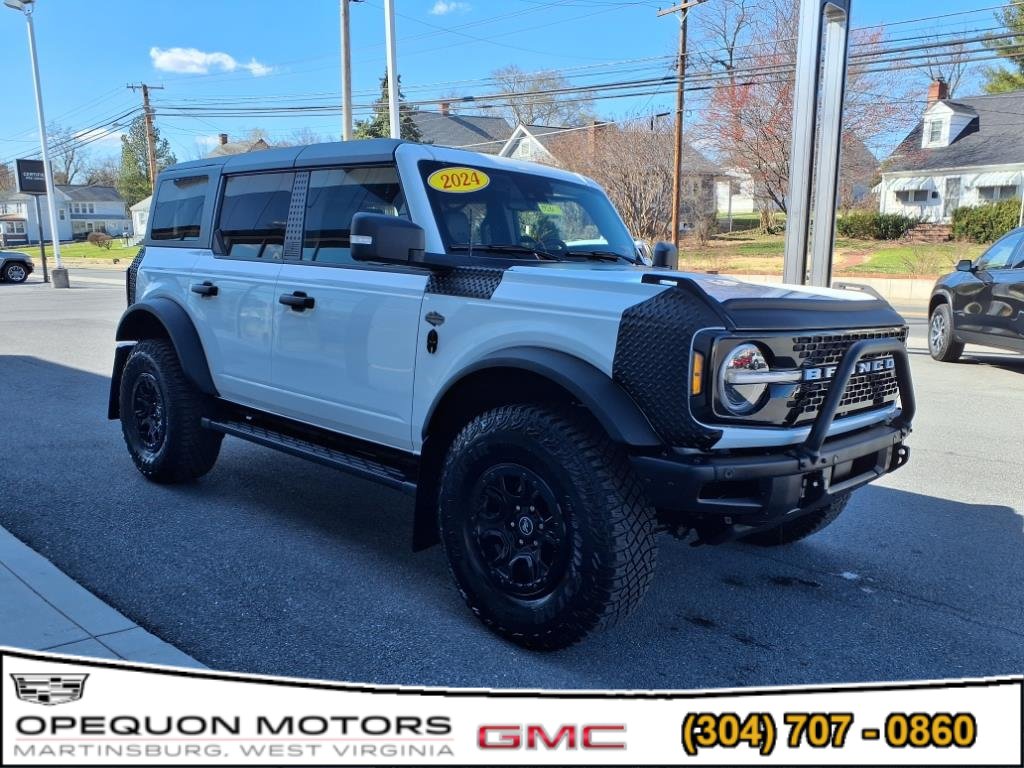 Used 2024 Ford Bronco Wildtrak AWD/4WD image 1