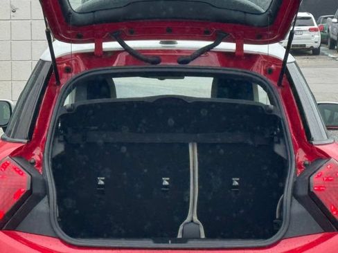 Used 2026 MINI Cooper 4-Door Hardtop FWD image 32
