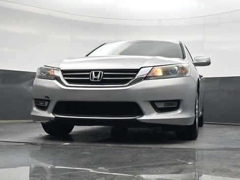 Used 2013 Honda Accord EX image 44