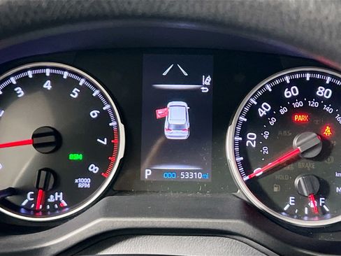 Used 2019 Toyota RAV4 XLE FWD image 23