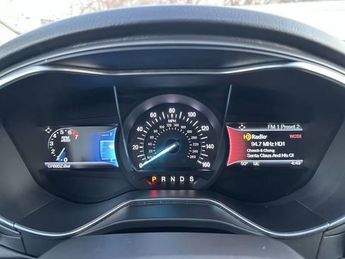 Used 2016 Ford Fusion Titanium FWD image 18