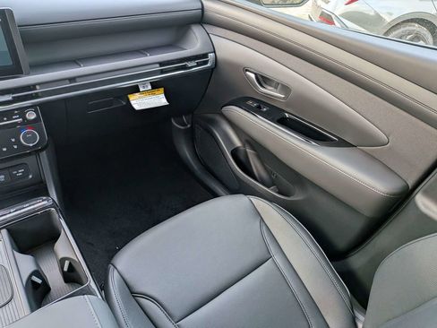New 2026 Hyundai Tucson Limited image 16