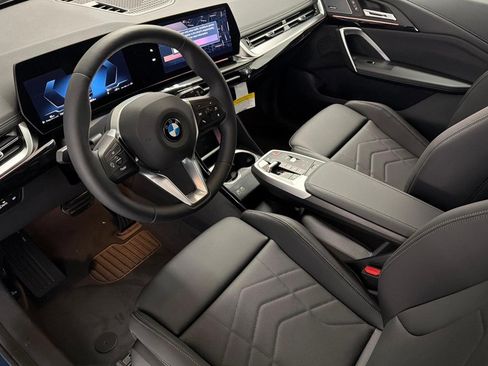 New 2026 BMW X1 xDrive28i w/ Convenience Package image 4