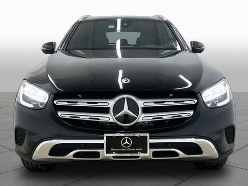 Used 2022 Mercedes-Benz GLC 300 image 4