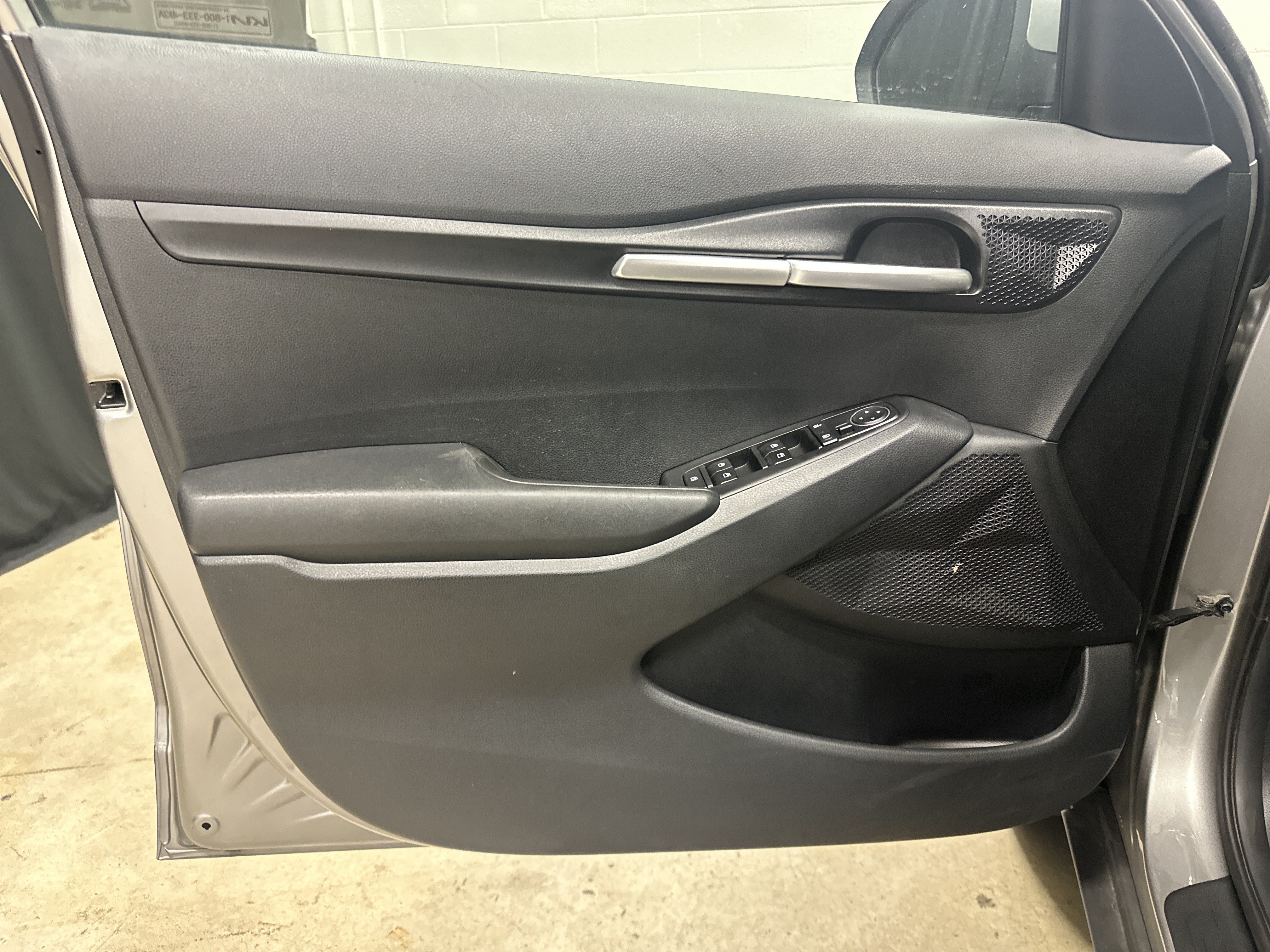 Used 2022 Kia Seltos LX AWD/4WD image 14