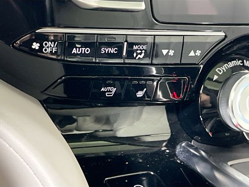 Used 2023 Acura MDX SH-AWD w/ Technology Package image 21