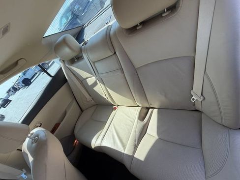 Used 2010 Lexus ES 350 FWD image 11