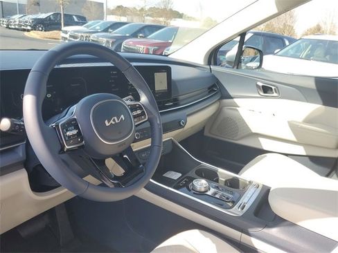 New 2026 Kia Carnival SX image 14