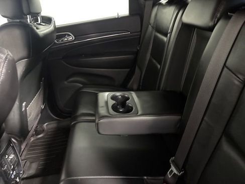 Certified 2019 Jeep Grand Cherokee Limited w/ Trailer Tow Group IV image 25