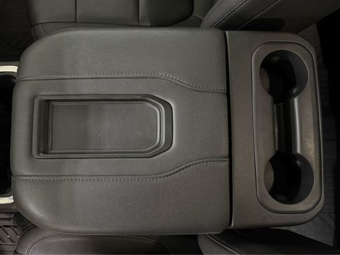 Used 2022 Chevrolet Silverado 1500 LT Trail Boss w/ Convenience Package II AWD/4WD image 22