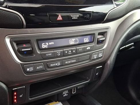 Used 2023 Honda Passport EX-L image 17
