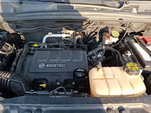 Certified 2019 Buick Encore Preferred FWD image 27