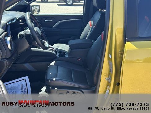 Used 2023 Chevrolet Colorado Z71 w/ Z71 Convenience Package 2 AWD/4WD image 11