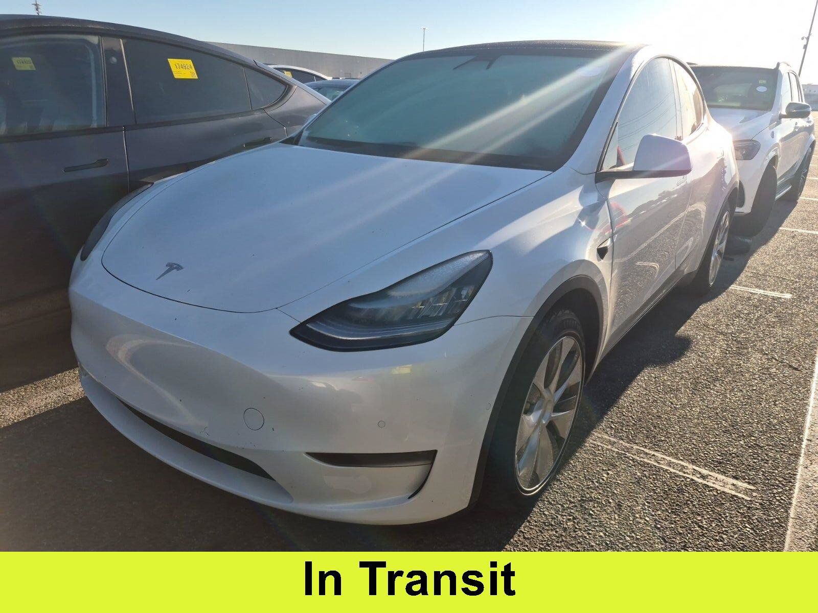 Used 2021 Tesla Model Y Long Range AWD/4WD image 1