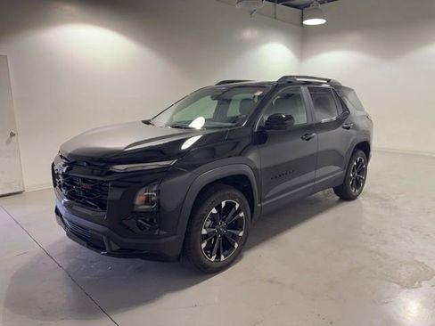 Used 2025 Chevrolet Equinox RS w/ Safety and Technology Package AWD/4WD image 3