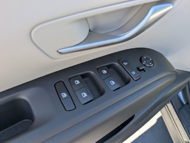 Certified 2024 Hyundai Tucson SE FWD image 15