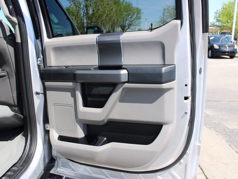 Used 2017 Ford F150 XLT w/ Equipment Group 301A Mid image 24