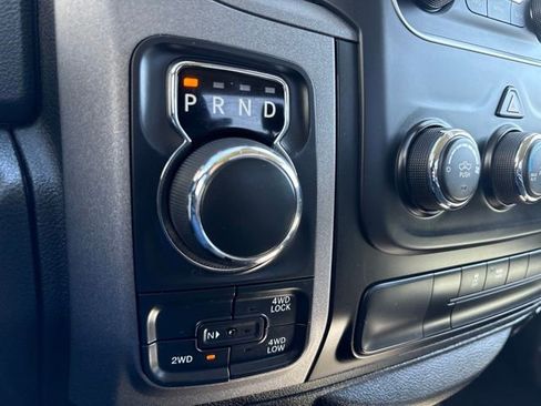 Used 2017 RAM 1500 Express AWD/4WD image 26