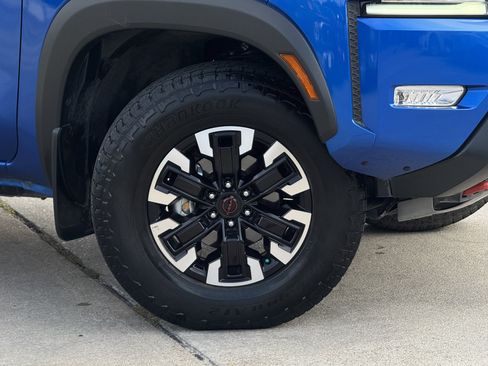 Used 2024 Nissan Frontier PRO-4X w/ Off-Road Protection Package image 3