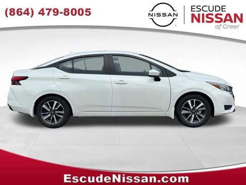 New 2025 Nissan Versa SV w/ Trunk Package FWD image 2