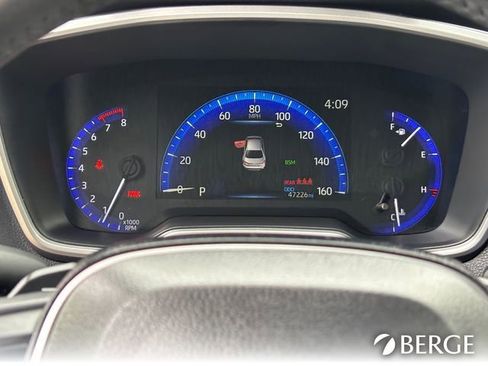 Used 2021 Toyota Corolla XSE w/ Carpet Mat Package (TMS) image 31